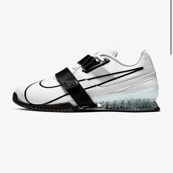 Brand new lifting shoes thats are no longer needed - Picture 1 of 1